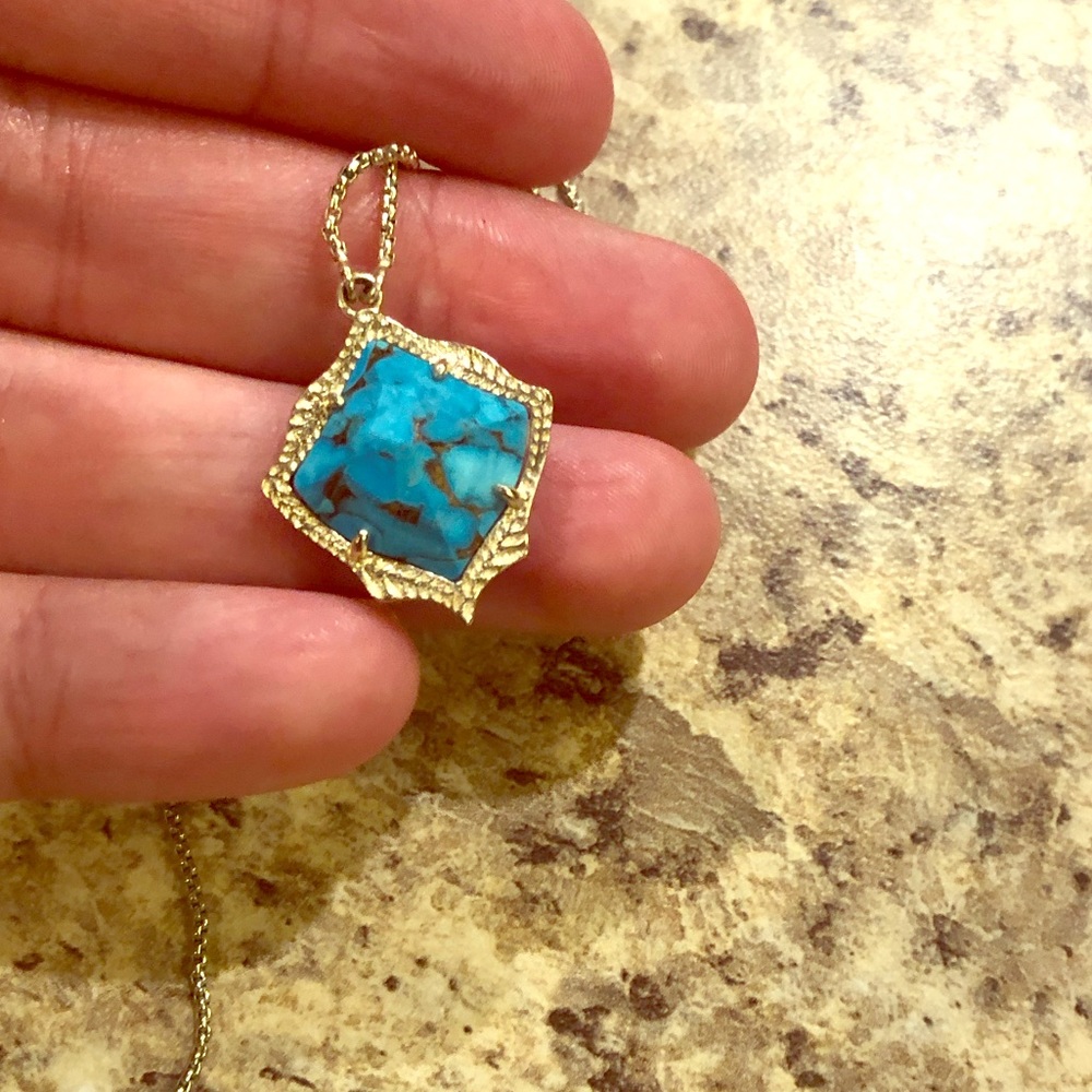 Kendra Scott Kacey in Veined Turquoise Necklace